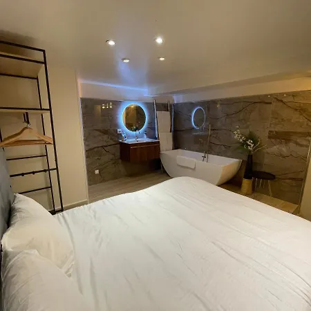 Beau F2 Centre Ajaccio (Corsica)